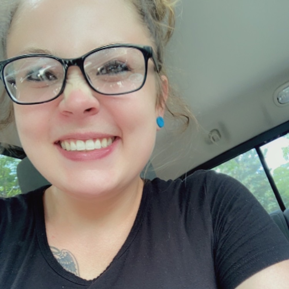 Meet your Posher, Samantha